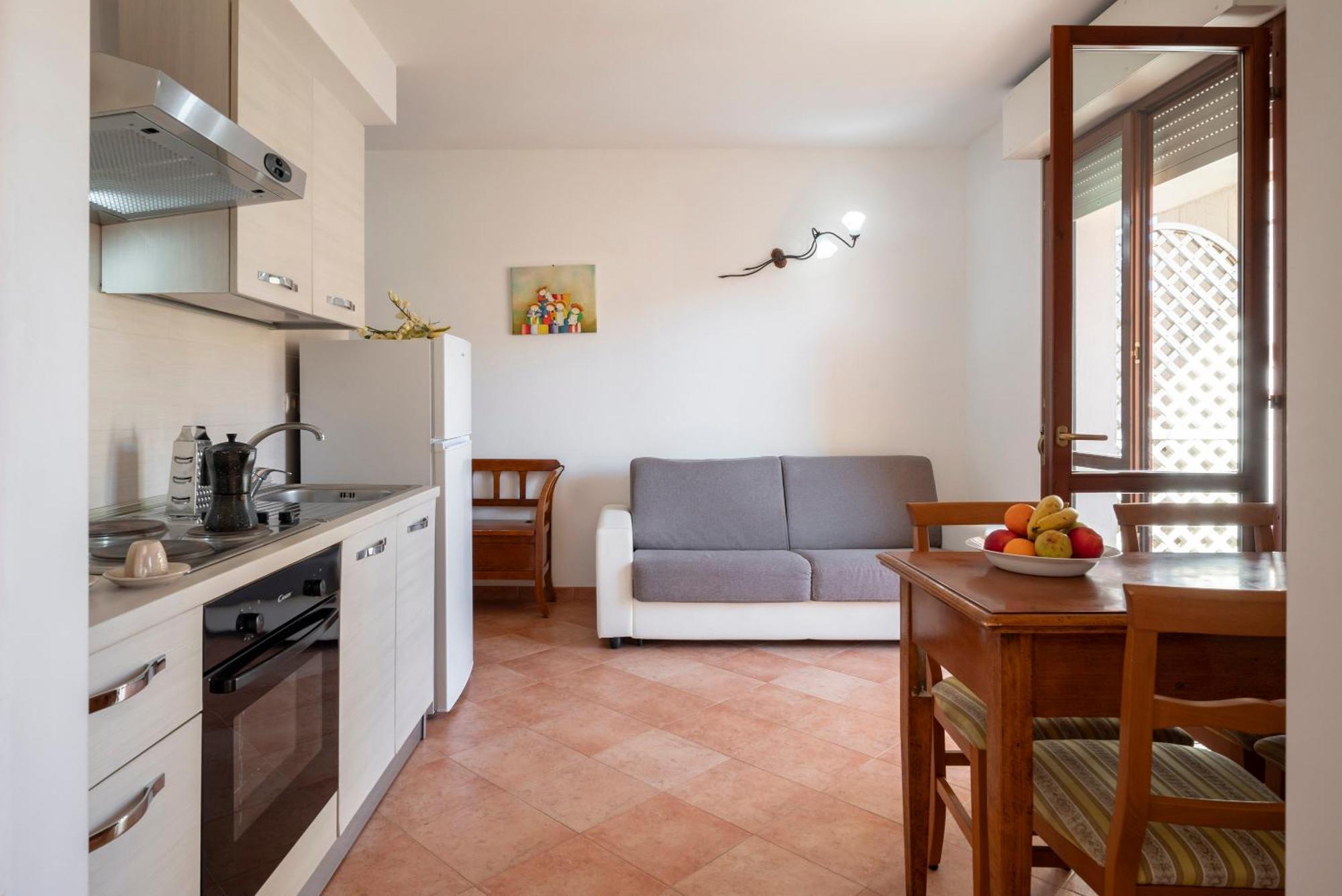 Lola Piccolo Hotel Marina di Grosseto Esterno foto