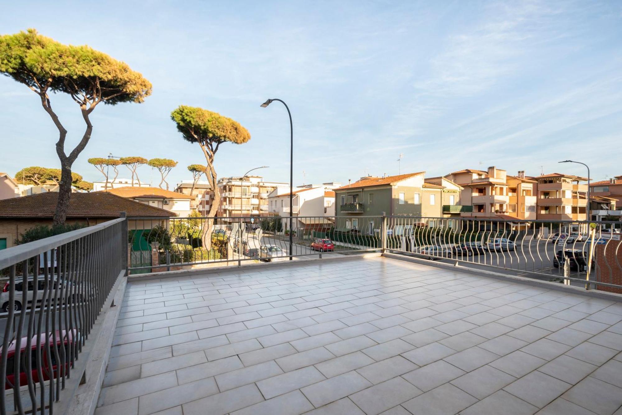 Lola Piccolo Hotel Marina di Grosseto Esterno foto
